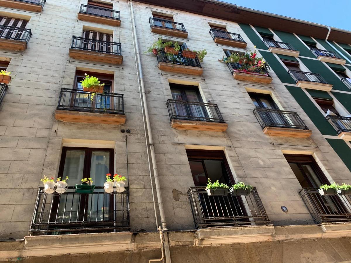 La Puerta Verde - Casco Viejo-Old Town Bilbao Esterno foto